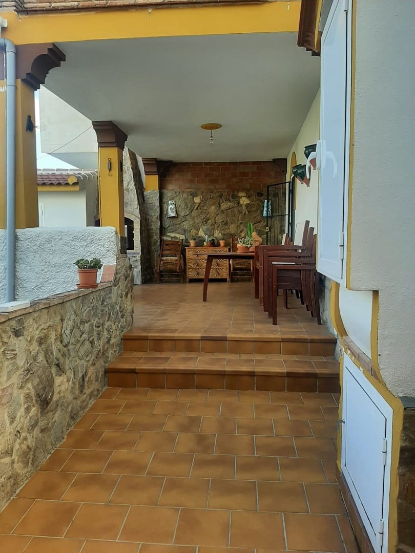 4 slaapkamer Finca/Landhuis te koop in El Burgo - € 260.000 (Ref: 8614052)