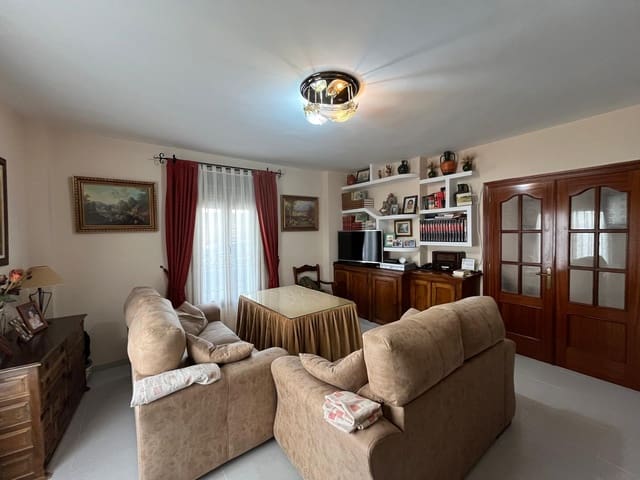 4 soveværelse Byhus til salg i Ronda - € 245.000 (Ref: 8633413)