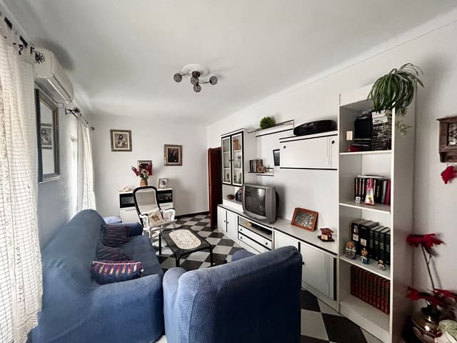 4 soveværelse Byhus til salg i Benaoján - € 95.000 (Ref: 8697434)