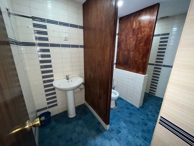 5 makuuhuone Omakotitalo myytävänä paikassa Ronda - 390 000 € (Ref: 8735783)