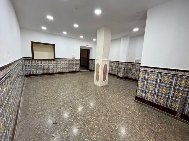 5 makuuhuone Omakotitalo myytävänä paikassa Ronda - 390 000 € (Ref: 8735783)