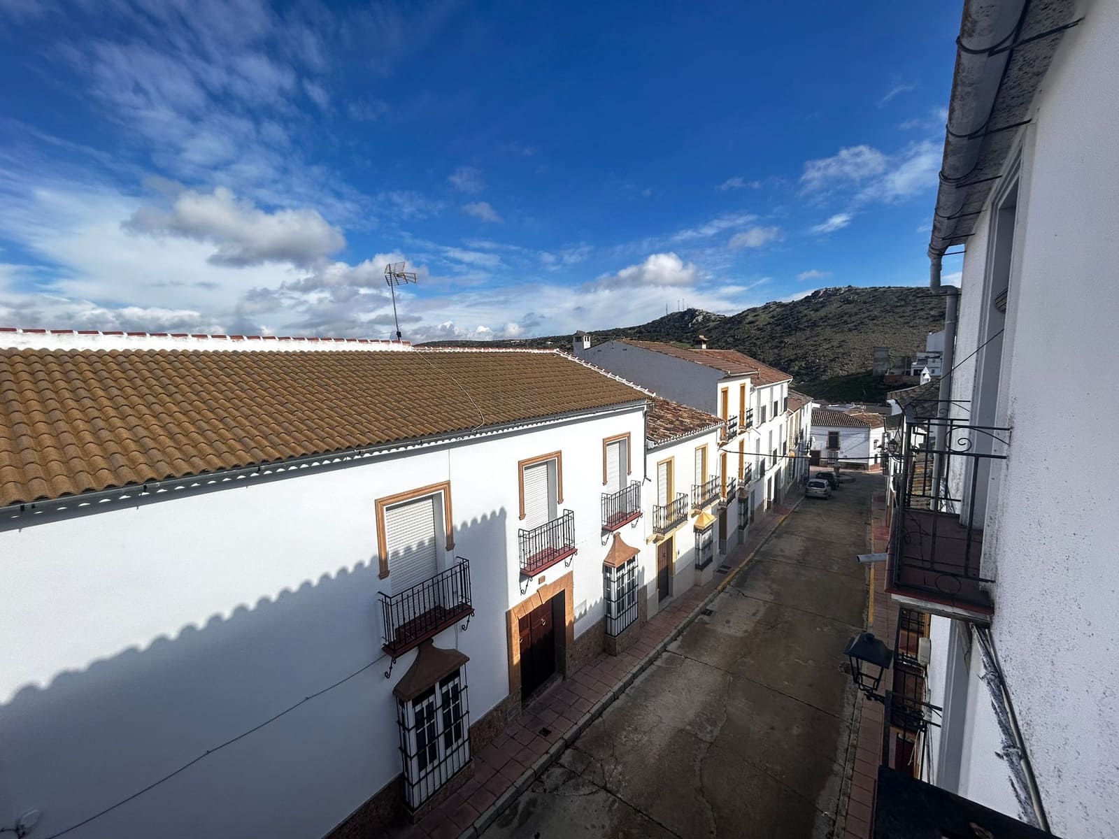 11 soveværelse Byhus til salg i Canete la Real - € 120.000 (Ref: 8765594)