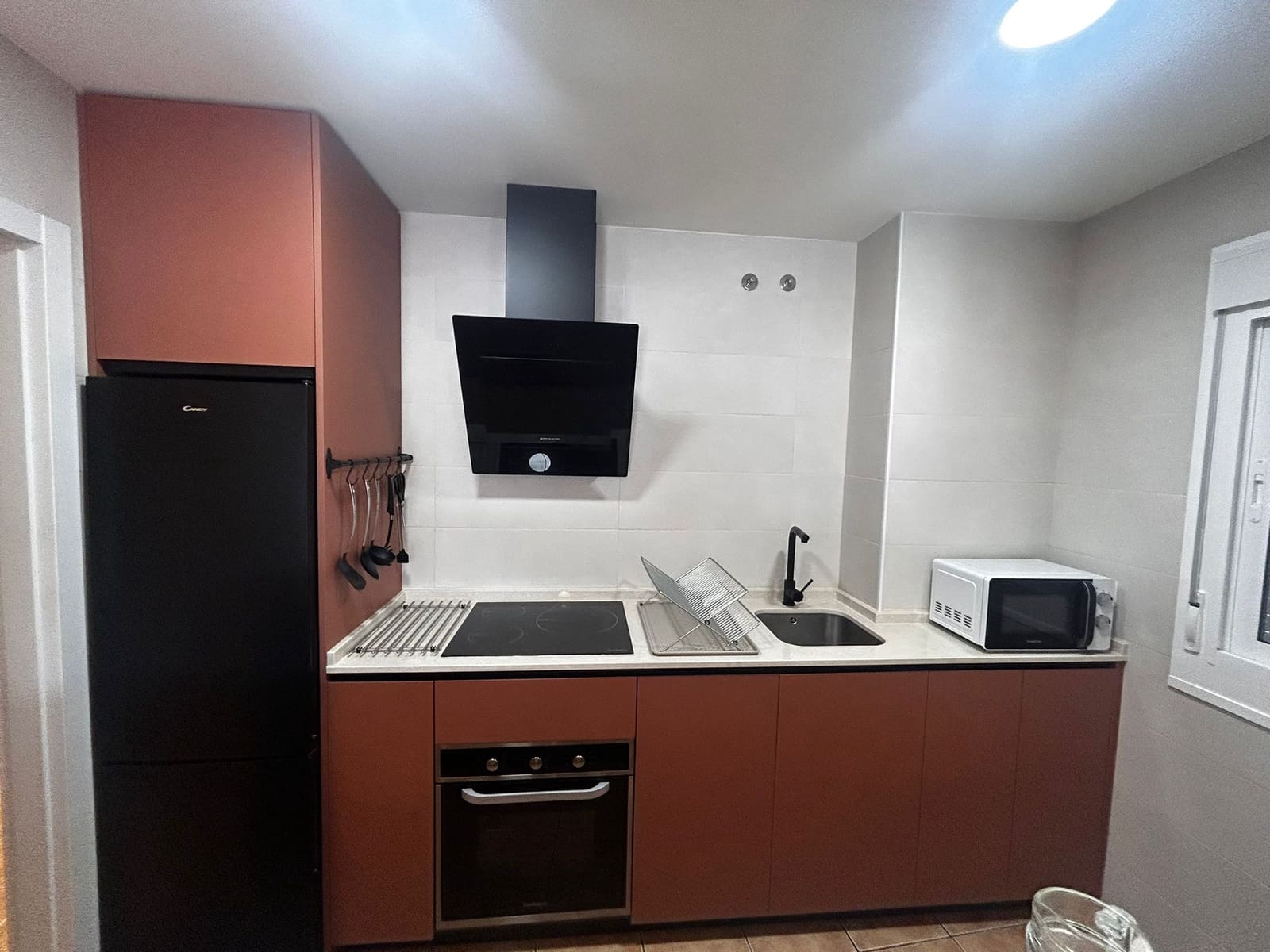 8 soveværelse Guesthouse/B & B til salg i Cuevas del Becerro - € 360.000 (Ref: 8765609)