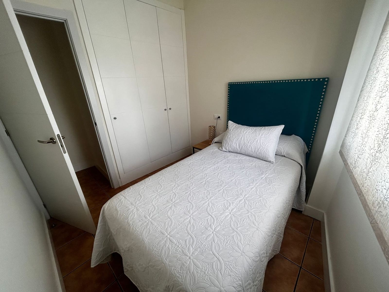 8 soveværelse Guesthouse/B & B til salg i Cuevas del Becerro - € 360.000 (Ref: 8765609)