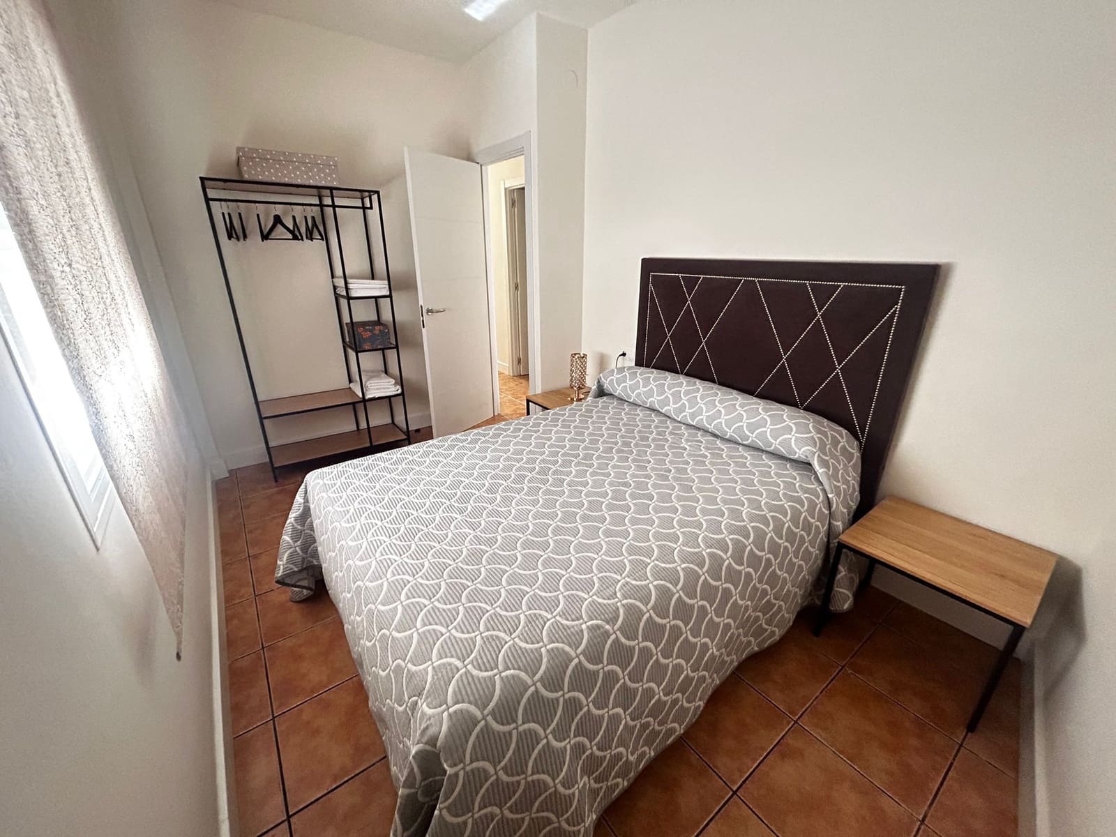 8 soveværelse Guesthouse/B & B til salg i Cuevas del Becerro - € 360.000 (Ref: 8765609)