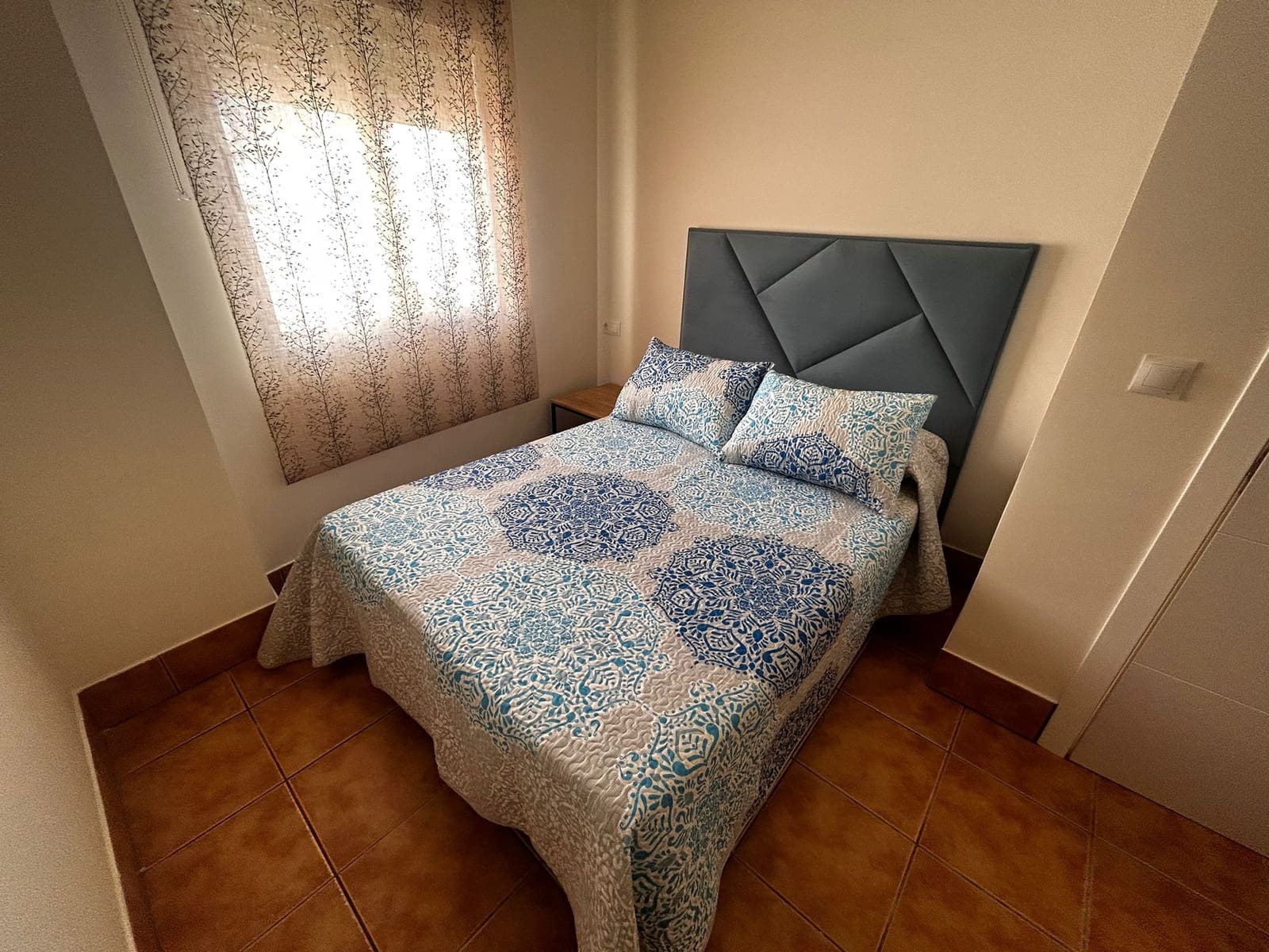 8 soveværelse Guesthouse/B & B til salg i Cuevas del Becerro - € 360.000 (Ref: 8765609)