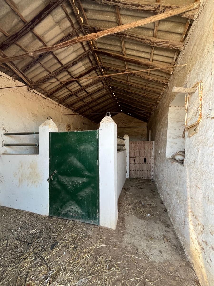 6 soveværelse Finca/Landehus til salg i Antequera - € 430.000 (Ref: 8787226)