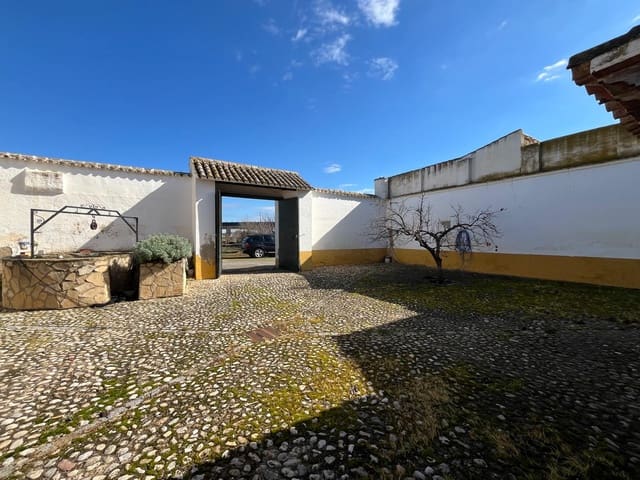 6 soveværelse Finca/Landehus til salg i Antequera - € 430.000 (Ref: 8787226)