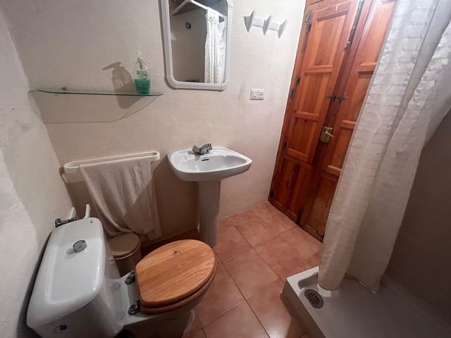 1 makuuhuone Omakotitalo myytävänä paikassa Montejaque - 89 000 € (Ref: 8820926)