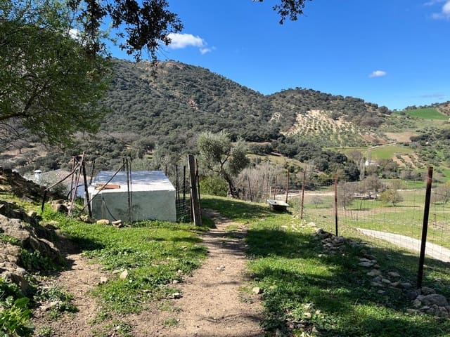 3 soveværelse Finca/Landehus til salg i Ronda - € 390.000 (Ref: 8880336)