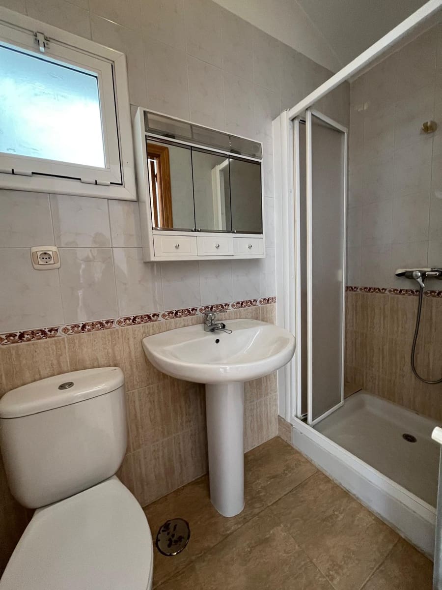 5 bedroom Townhouse for sale in Ronda with garage - € 570,000 (Ref: 9077512)