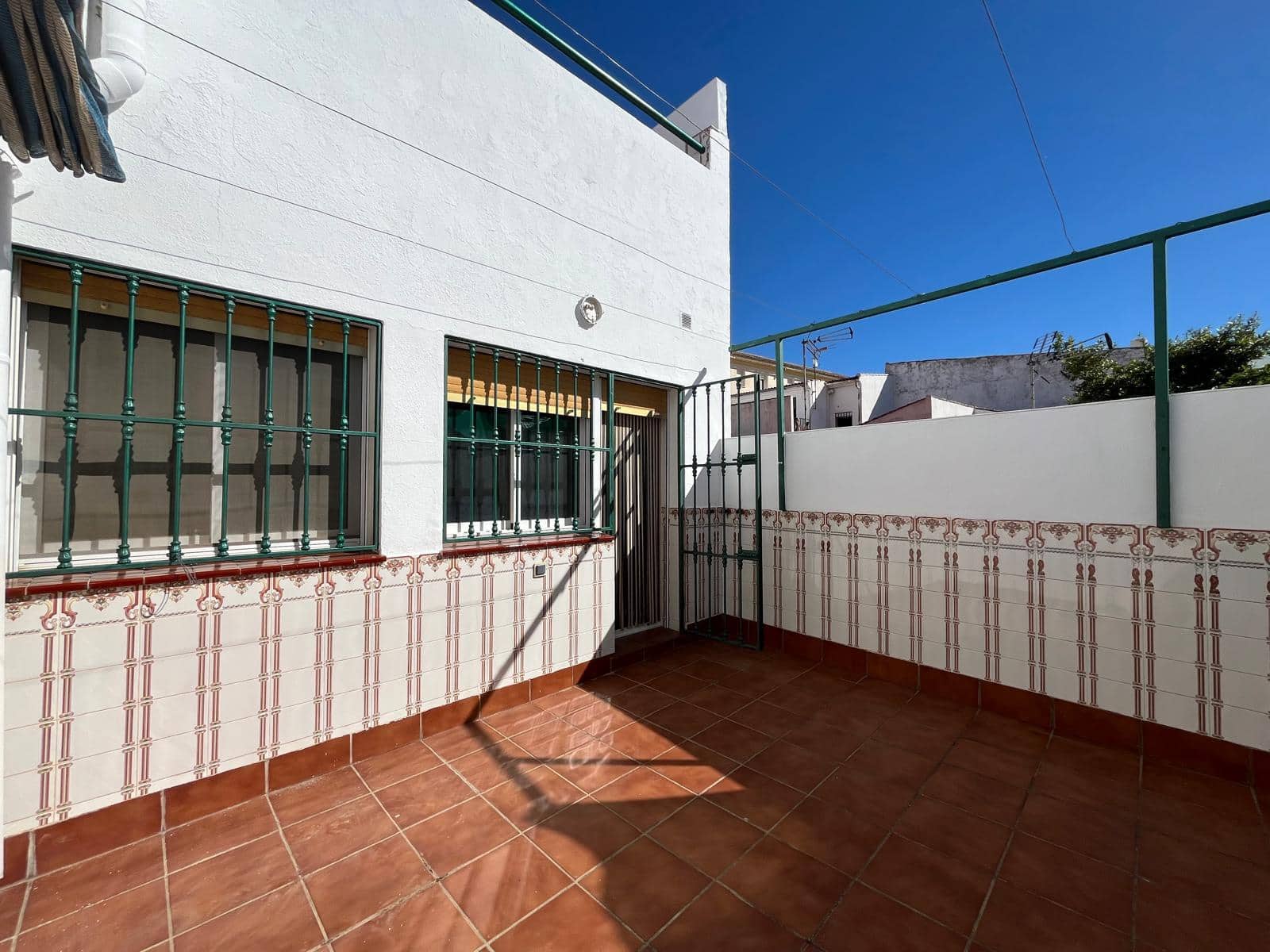 5 bedroom Townhouse for sale in Ronda with garage - € 570,000 (Ref: 9077512)