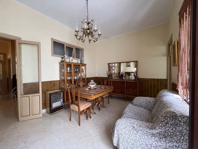 6 soveværelse Byhus til salg i Ronda - € 395.000 (Ref: 9080969)