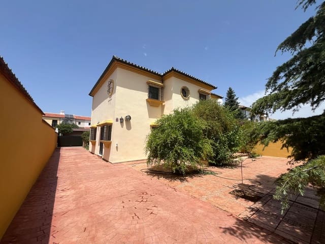 5 chambre Villa/Maison Mitoyenne à vendre à Ronda avec garage - 380 000 € (Ref: 9080995)