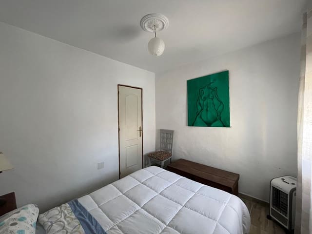 3 makuuhuone Omakotitalo myytävänä paikassa Arriate mukana uima-altaan - 139 500 € (Ref: 9081023)