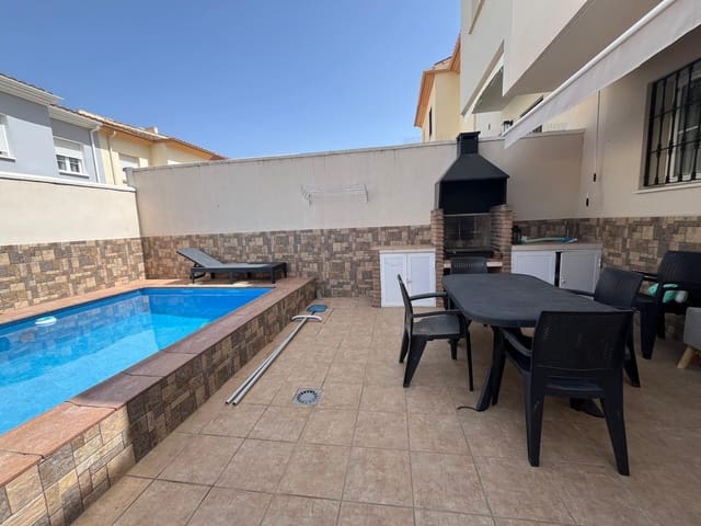 3 sypialnia Dom blizniak na sprzedaż w Ronda z basenem garażem - 298 000 € (Ref: 9084465)