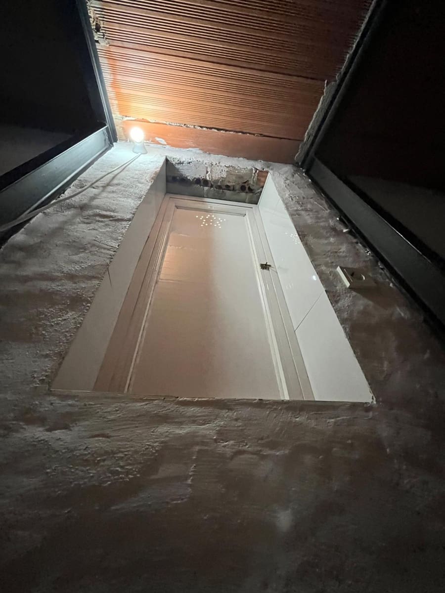 3 soveværelse Semi-Rækkehus til salg i Ronda med swimmingpool garage - € 298.000 (Ref: 9084465)