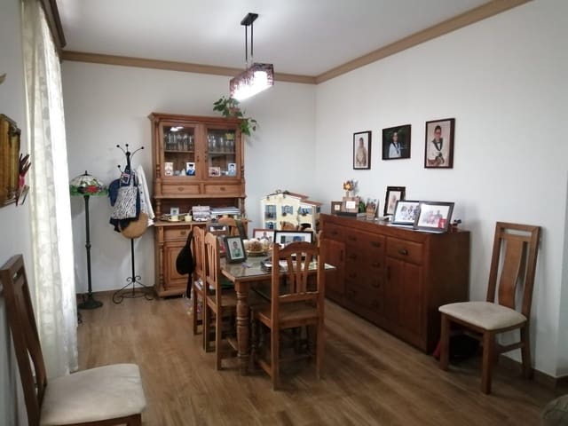 3 soveværelse Byhus til salg i Benaoján - € 120.000 (Ref: 9127190)