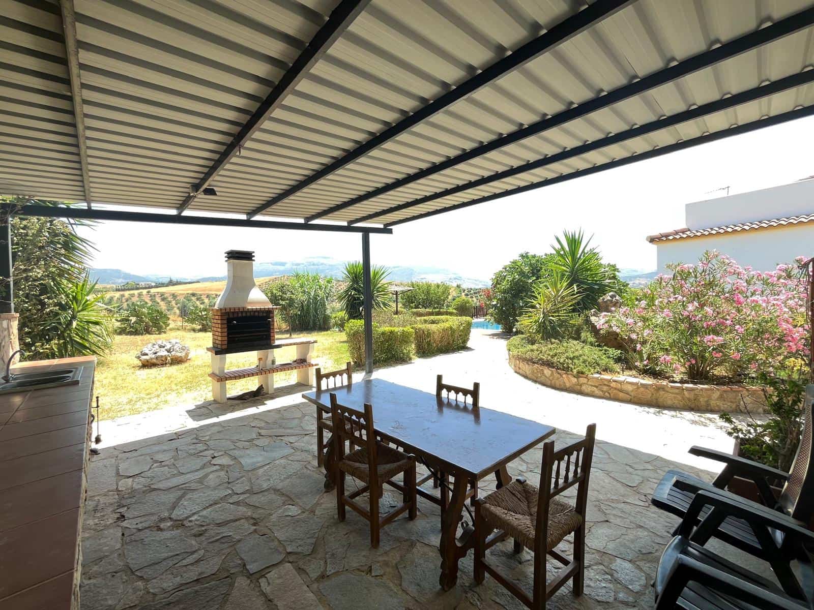 4 quarto Quinta/Casa Rural para arrendar em Ronda com piscina - 1 500 € (Ref: 9127751)