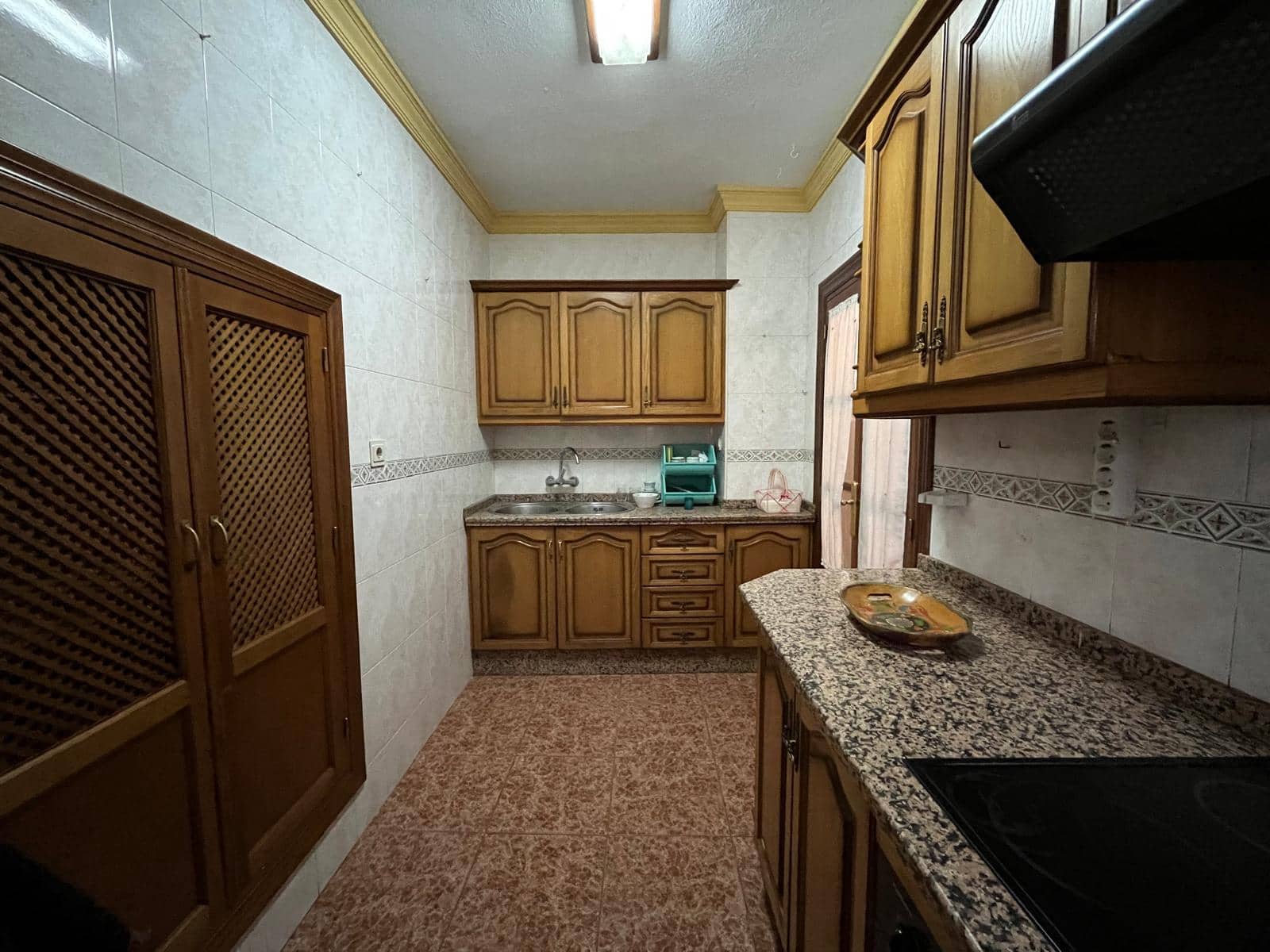 4 bedroom Townhouse for sale in Ronda - € 249,000 (Ref: 9144615)