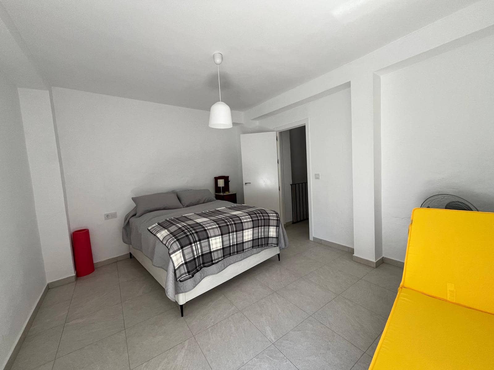 3 bedroom Townhouse for sale in Olvera - € 120,000 (Ref: 9255815)