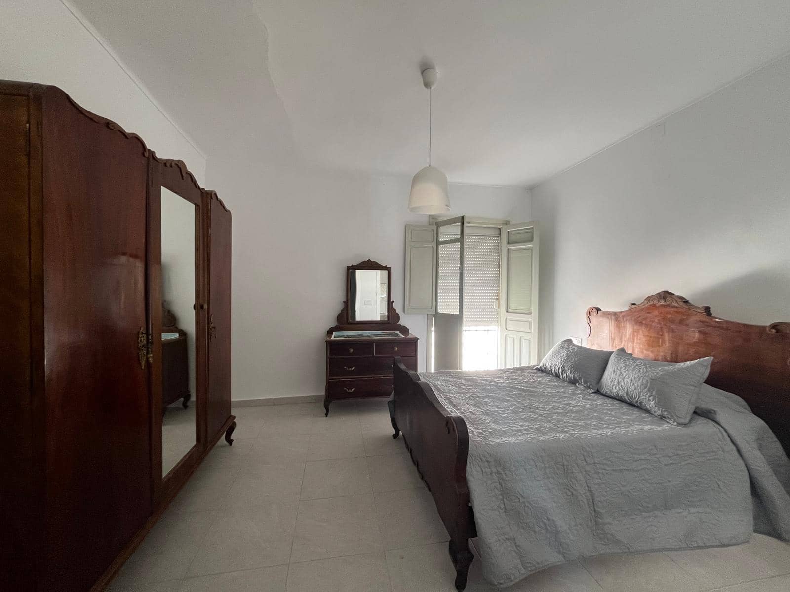 3 bedroom Townhouse for sale in Olvera - € 120,000 (Ref: 9255815)