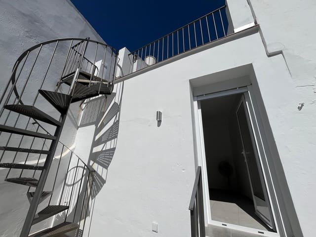 3 soveværelse Byhus til salg i Olvera - € 120.000 (Ref: 9255815)