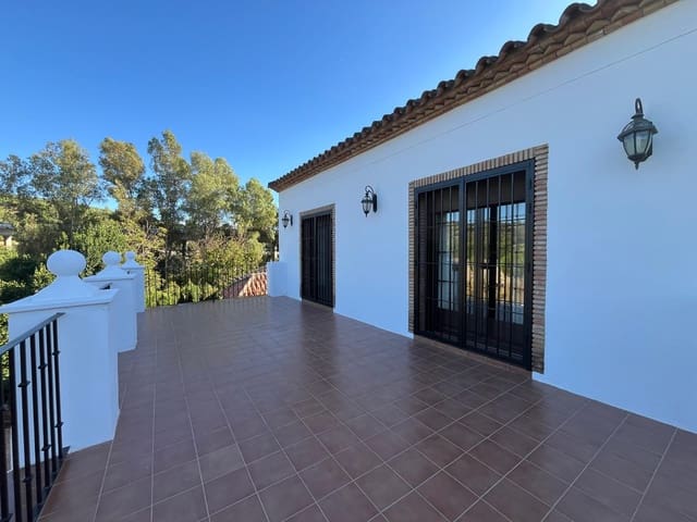 6 sovrum Finca/Hus på landet till salu i Ronda med pool garage - 475 000 € (Ref: 9255819)