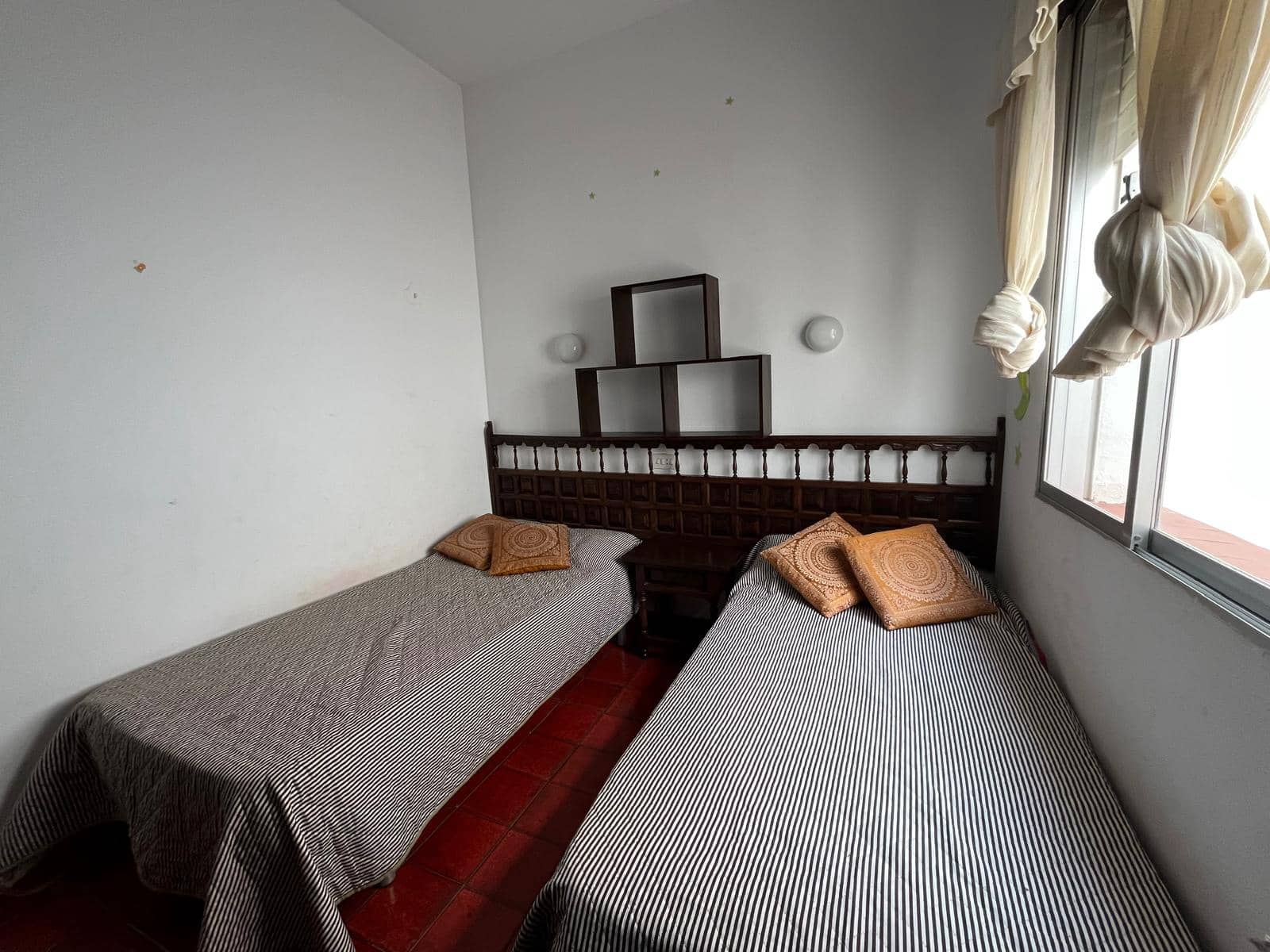 4 bedroom Townhouse for sale in Ronda - € 478,000 (Ref: 9309394)