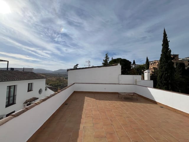 2 bedroom Townhouse for sale in Ronda - € 145,000 (Ref: 9318080)