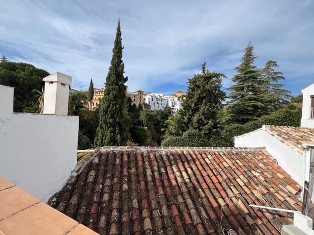 2 bedroom Townhouse for sale in Ronda - € 145,000 (Ref: 9318080)
