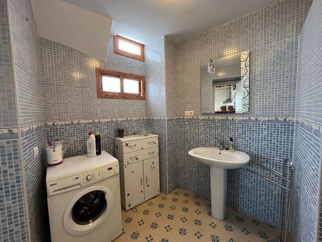 2 bedroom Townhouse for sale in Ronda - € 145,000 (Ref: 9318080)