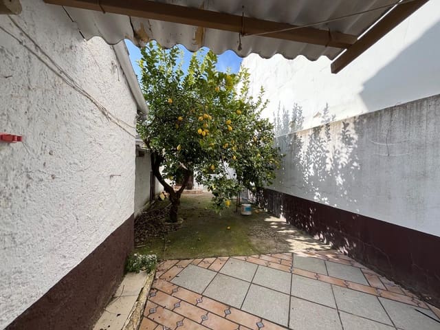 5 soveværelse Byhus til salg i Cañete la Real - € 49.000 (Ref: 9329493)