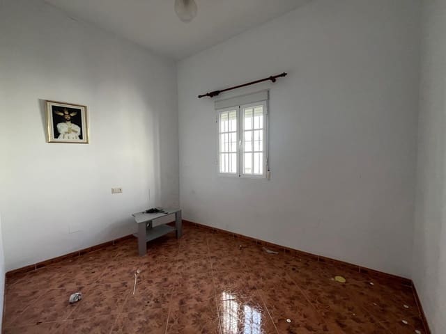 5 soveværelse Byhus til salg i Cañete la Real - € 49.000 (Ref: 9329493)