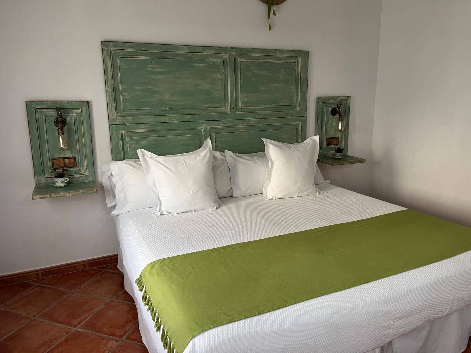 5 soverom Hus til salgs i Algodonales med svømmebasseng - € 580 000 (Ref: 9354198)