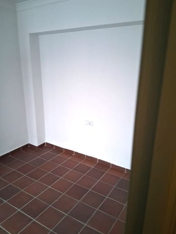 3 soveværelse Byhus til leje i Ronda - € 950 (Ref: 9390013)