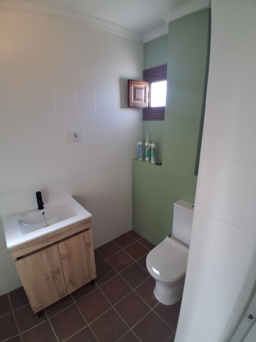 3 soveværelse Byhus til leje i Ronda - € 950 (Ref: 9390013)