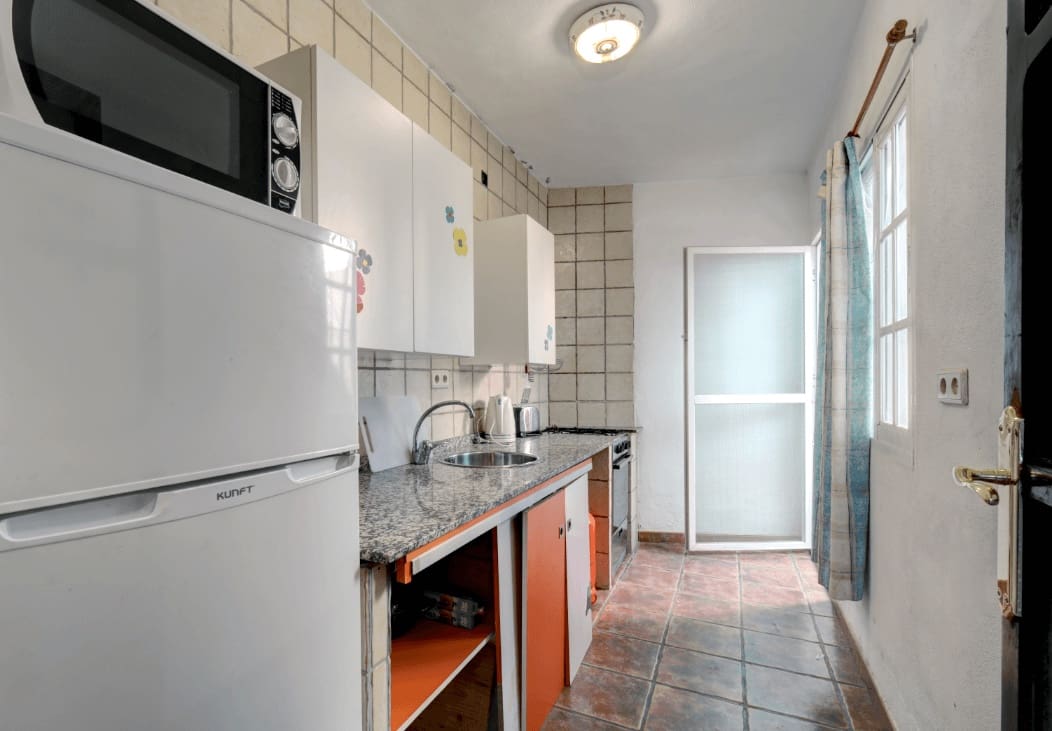 3 sovrum Hus till salu i Juzcar - 100 000 € (Ref: 9404577)