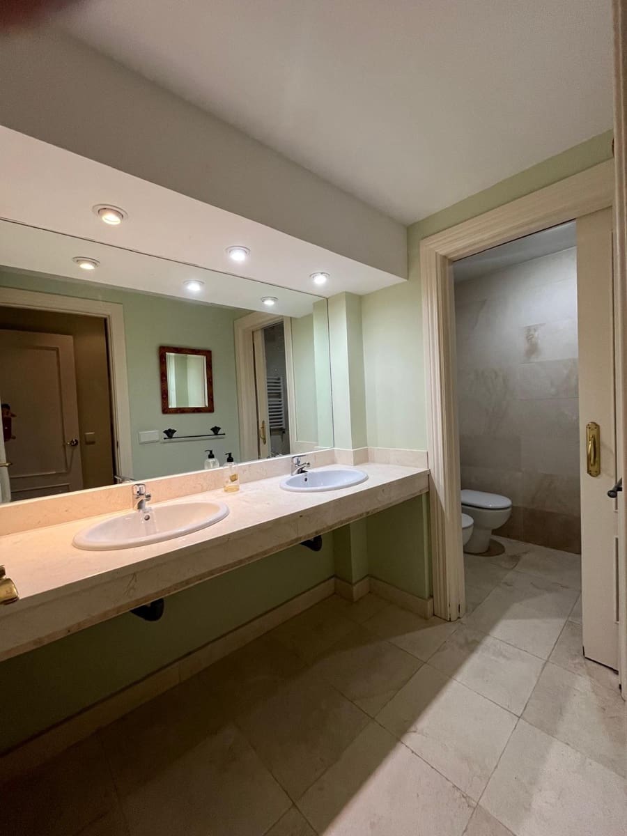 3 soveværelse Lejlighed til leje i Ronda - € 1.300 (Ref: 9410214)