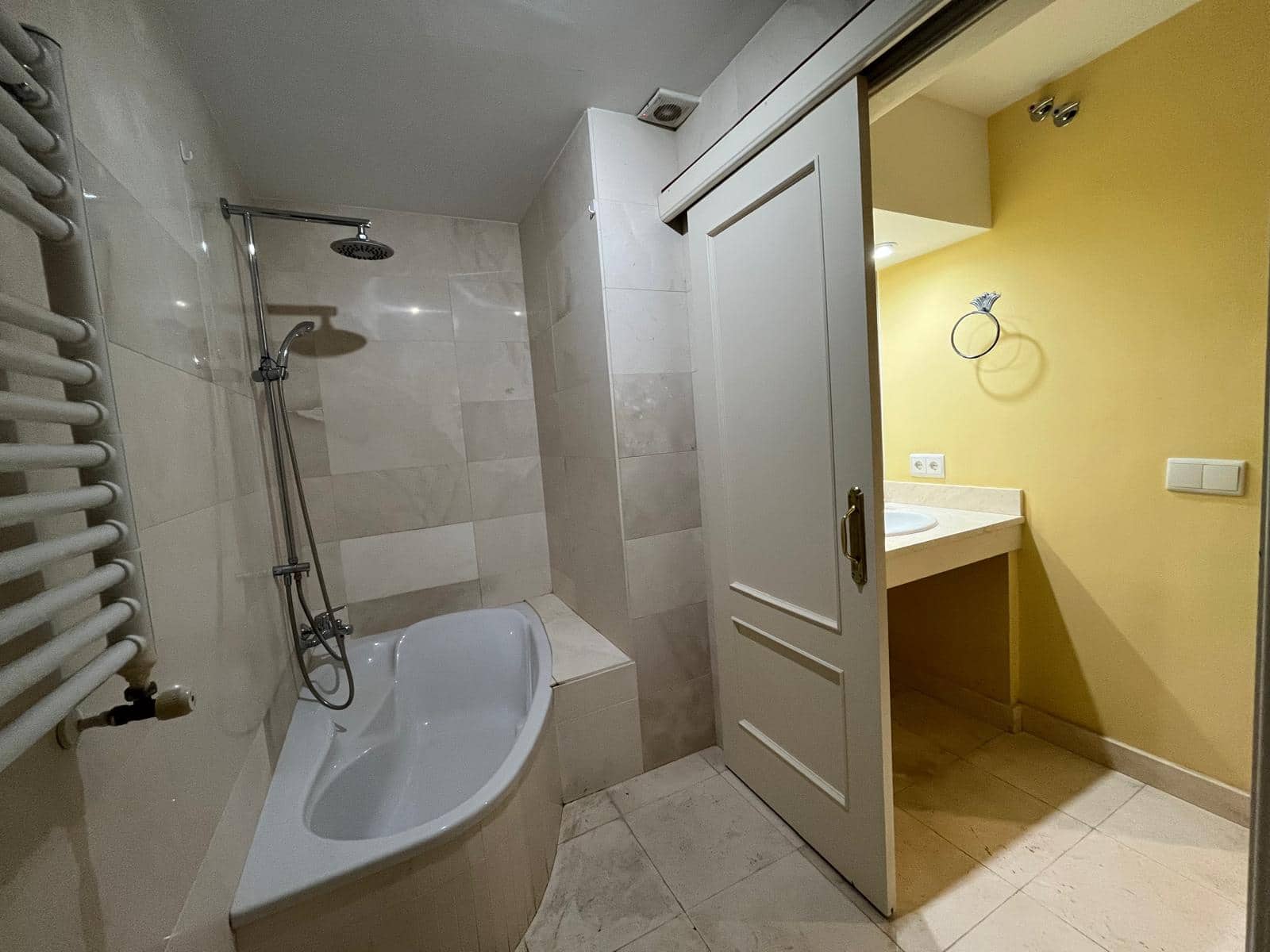 3 soveværelse Lejlighed til leje i Ronda - € 1.300 (Ref: 9410214)