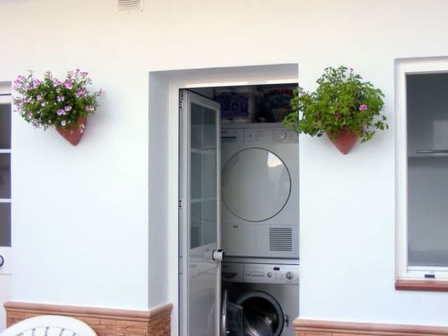 3 bedroom Townhouse for sale in Benaoján - € 138,000 (Ref: 9532168)