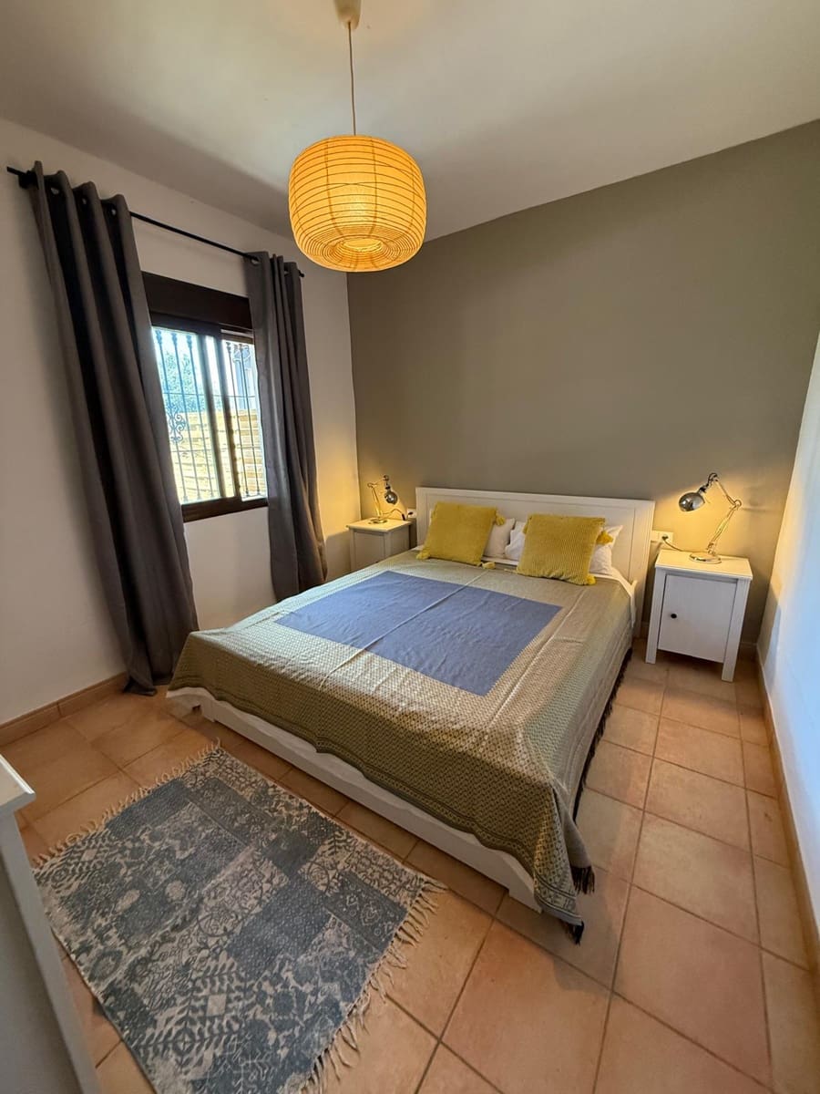 3 chambre Finca/Maison de Campagne à vendre à Arriate avec piscine - 360 000 € (Ref: 9542145)