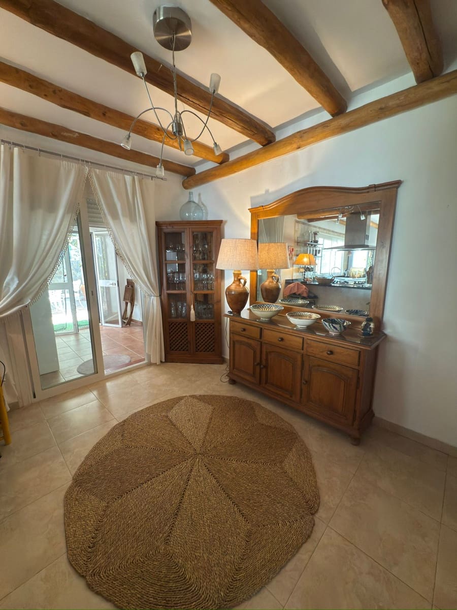 3 Zimmer Finca/Landgut zu vermieten in Genalguacil mit Pool - 2.000 € (Ref: 9549802)