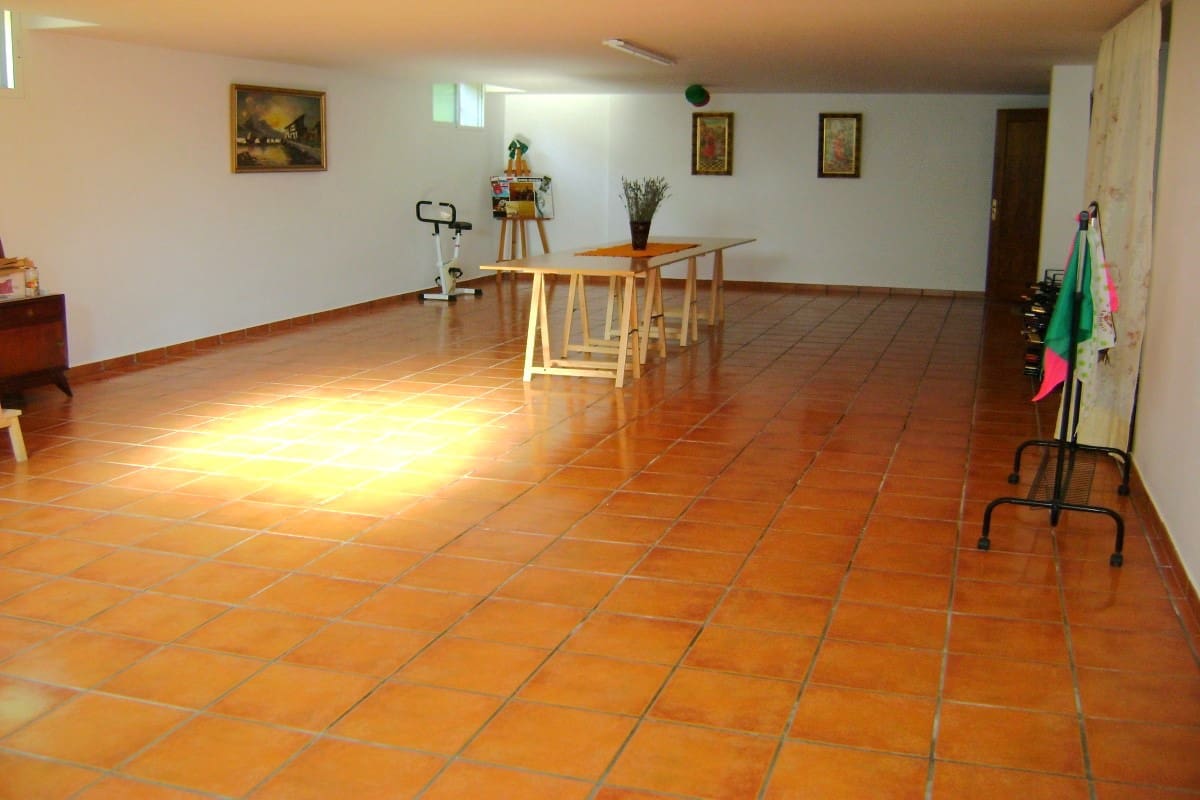 3 sovrum Finca/Hus på landet till salu i Cuevas del Becerro - 400 000 € (Ref: 9580047)