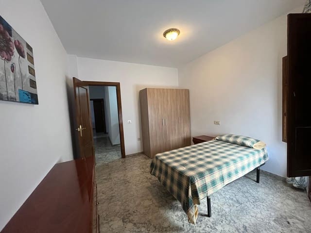 Apartamento de 3 habitaciones en Ronda en alquiler - 800 € (Ref: 9614522)