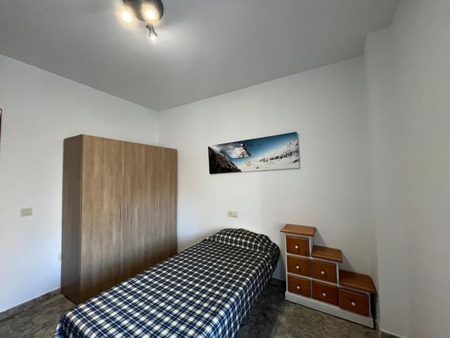 Apartamento de 3 habitaciones en Ronda en alquiler - 800 € (Ref: 9614522)