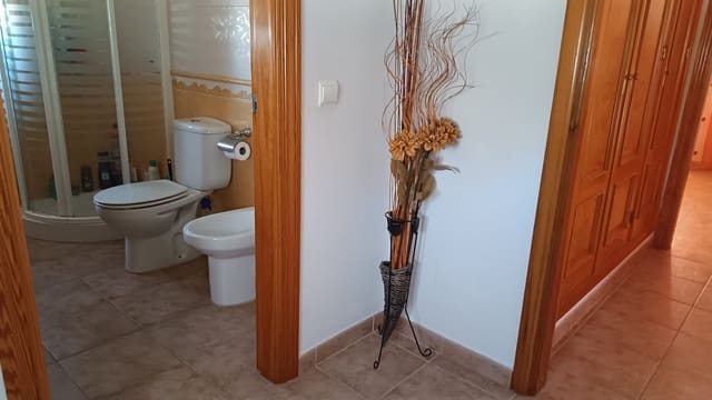 3 slaapkamer Huis te huur in Ronda met zwembad - € 2.000 (Ref: 9645814)