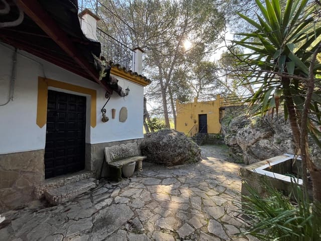 6 bedroom Finca/Country House for sale in Ronda with pool - € 698,000 (Ref: 9676509)