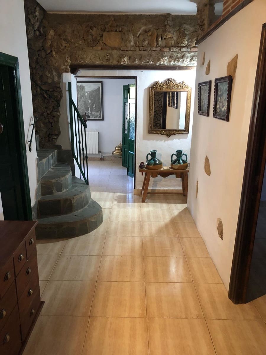 6 soveværelse Finca/Landehus til salg i Ronda med swimmingpool garage - € 698.000 (Ref: 9676509)