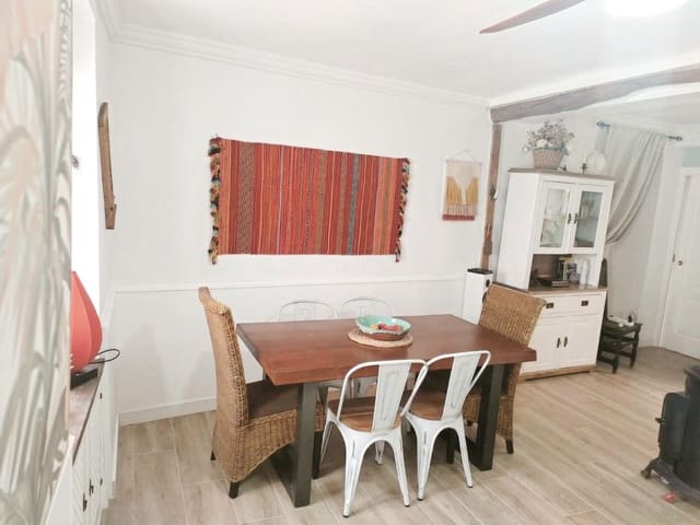 3 quarto Casa em Banda para venda em Cuevas del Becerro - 235 000 € (Ref: 9758146)